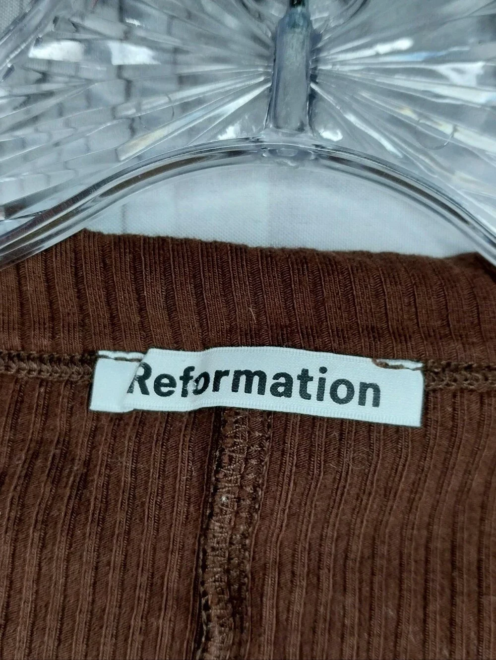 Reformation Paige Brown Ribbed Scoop Neck Long-Sleeve 90’s Y2K Neutral Crop Top